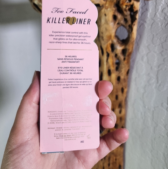 Too Faced Killer Liner in Killer Turquoise - Picture 3 of 6